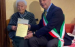 La signora Maria Laura ha compiuto cento anni. Grande festa