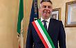 Ambulante non in regola aggredisce il sindaco Salera