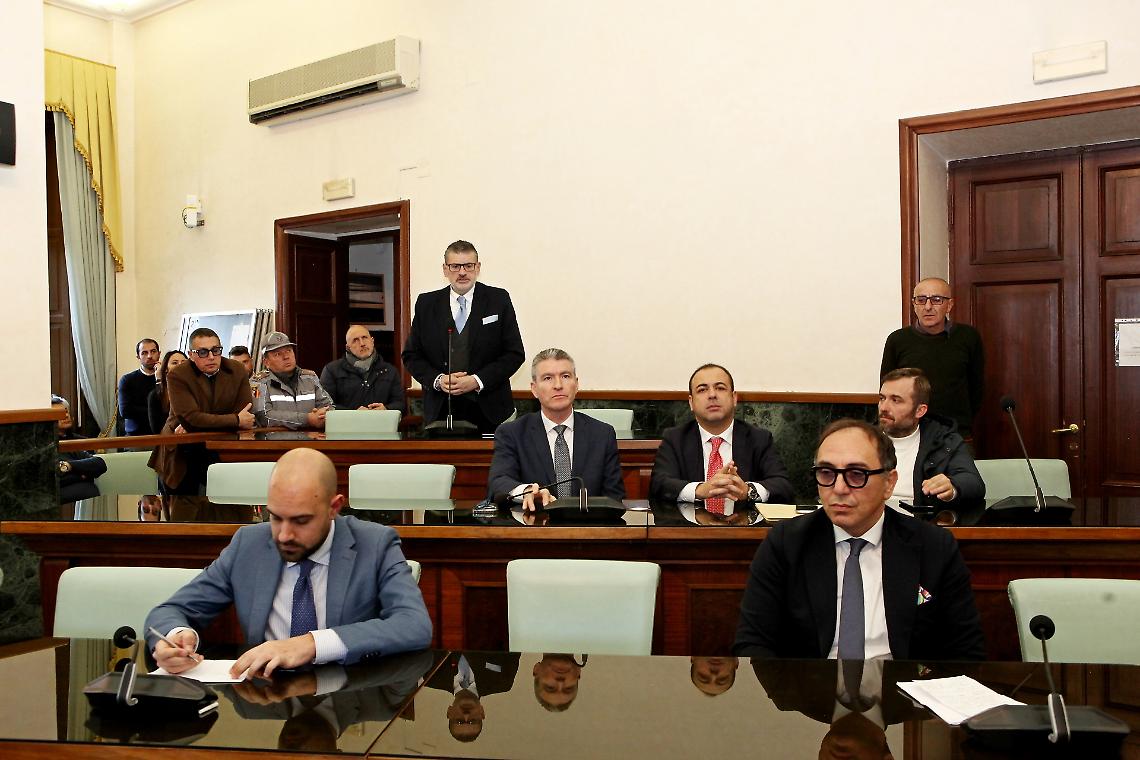 Provincia, equilibri difficili. Spunta la quinta commissione