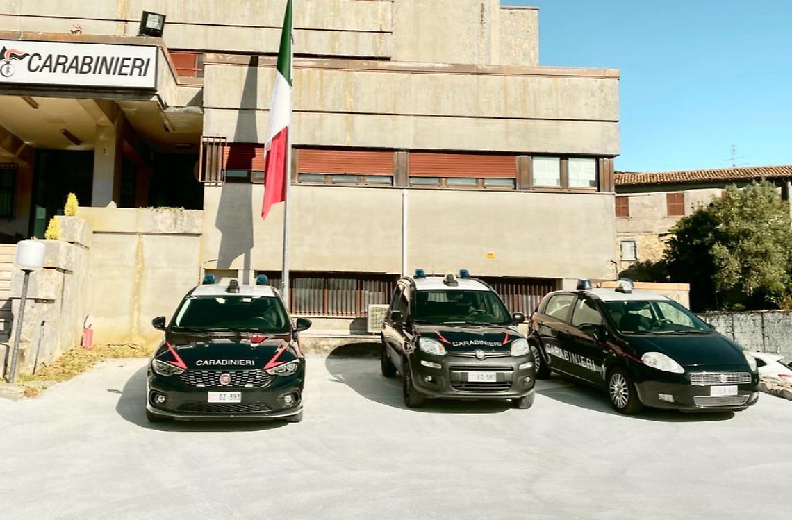 Viola ripetutamente le misure degli arresti domiciliari. Sessantasettenne finisce in carcere