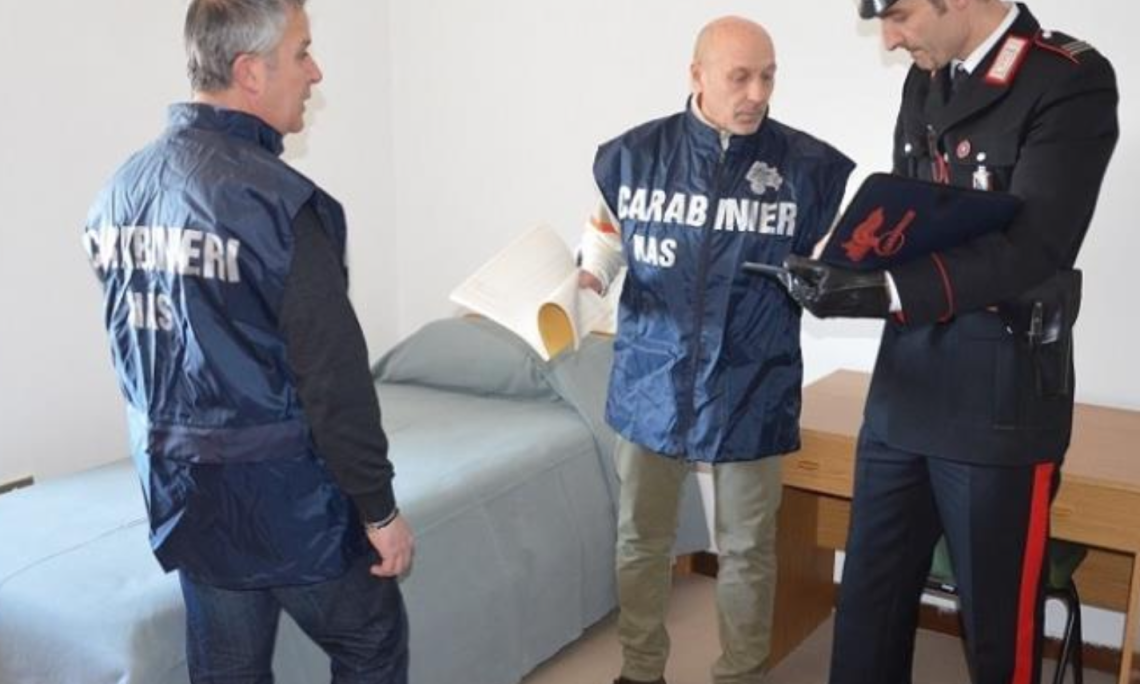 I carabinieri chiudono una casa di riposo