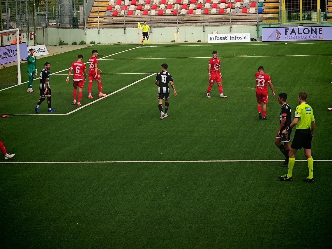La capolista Teramo batte il Sora 3-0