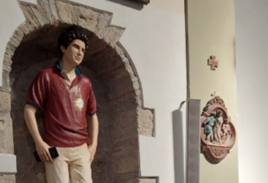 Statua di Carlo Acutis