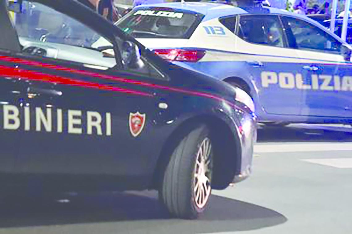 Inseguimento nella notte: recuperate due Range Rover rubate