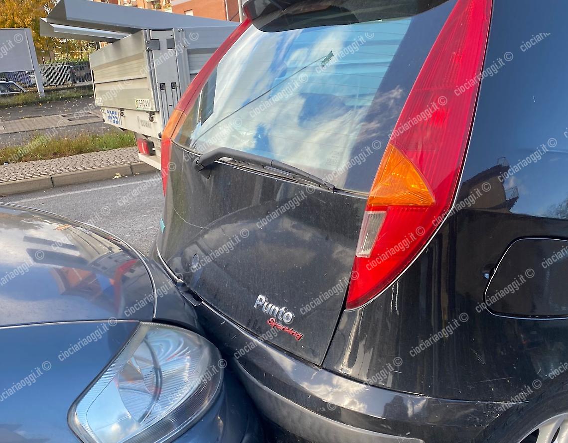 Incidente sulla Monti Lepini. Tre veicoli coinvolti