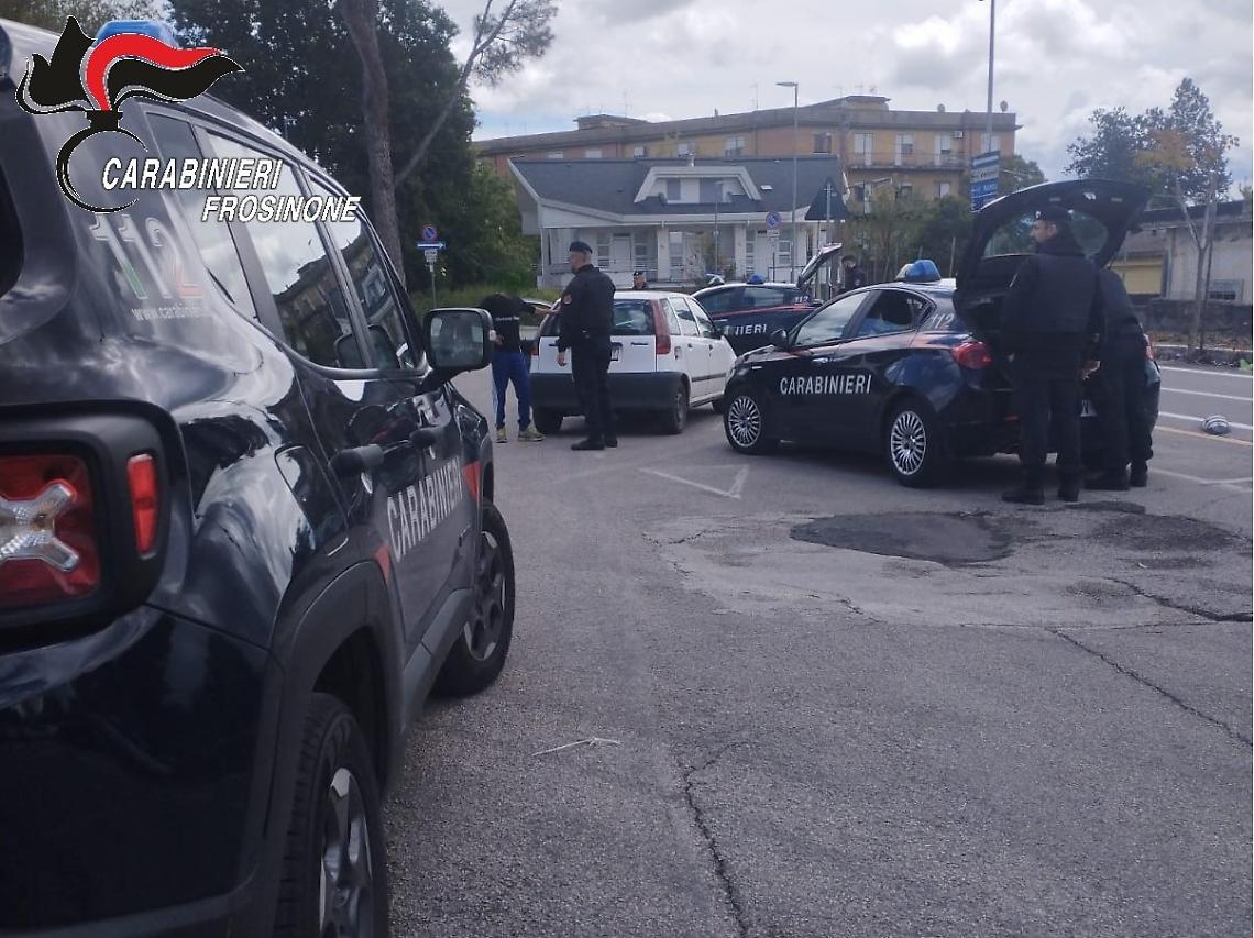 Carabinieri a Frosinone Scalo
