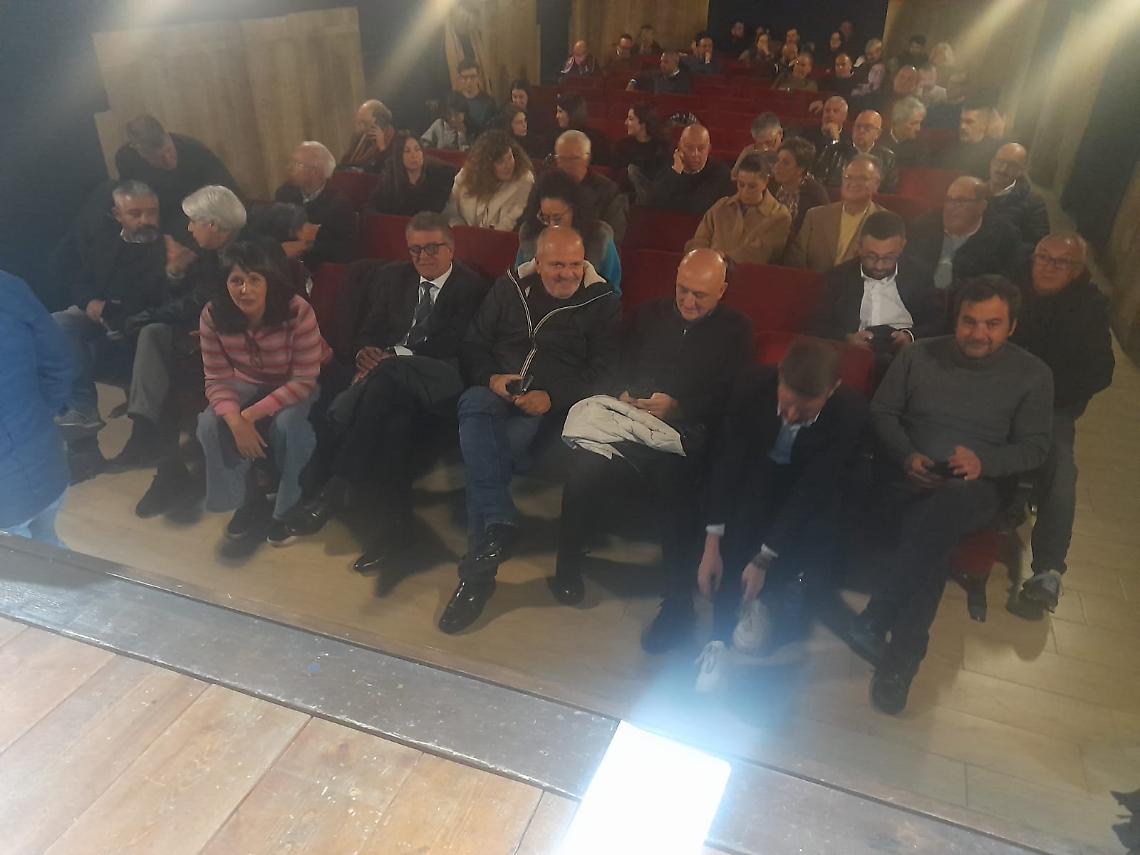 Direzione Pd, scintille tra De Angelis e Battisti