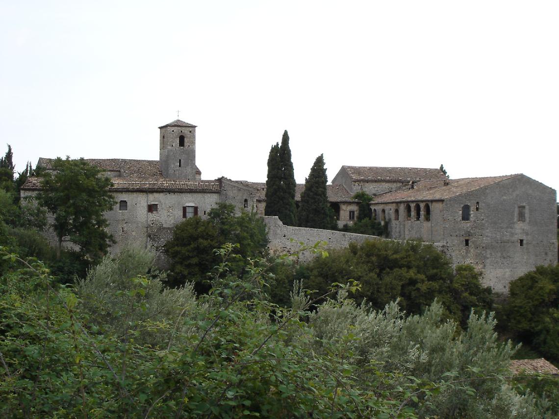L’antica badia è in  vendita. La richiesta è di 8,5 milioni di euro 