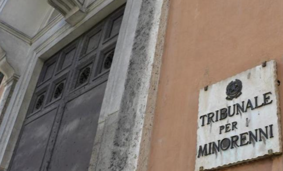 Violenza in gita scolastica, ascoltata la studentessa