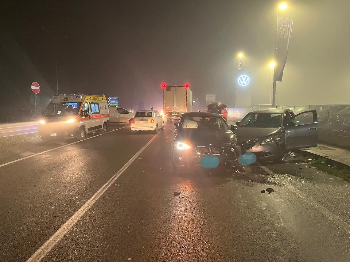 Grave incidente sulla Monti Lepini. Scontro tra due auto e un furgone 