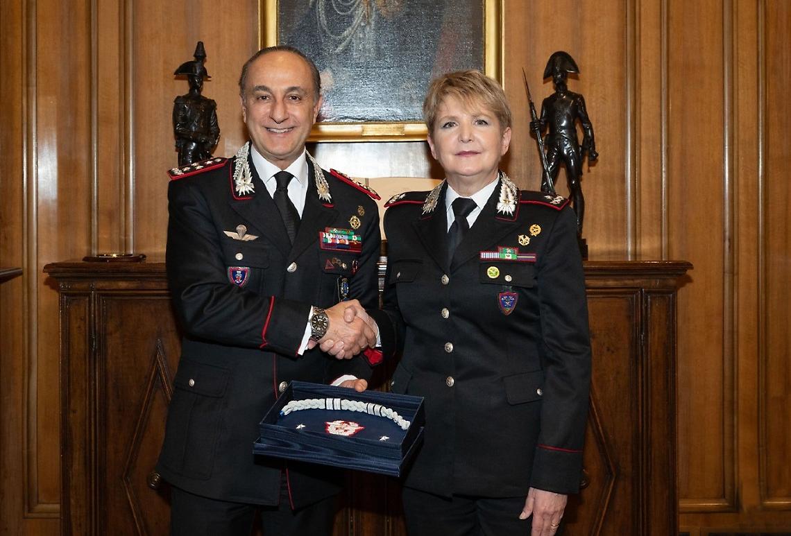 Simonetta De Guz prima donna generale di divisione. Complimenti da Crosetto e Lollobrigida