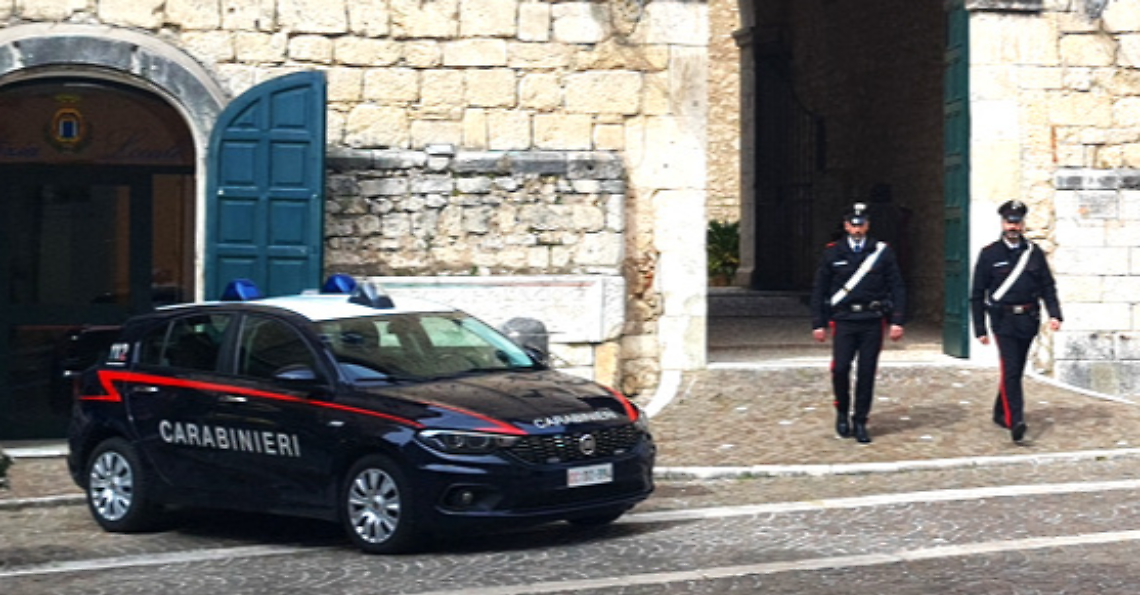 Viola le prescrizioni imposte dai domiciliari, trentaquattrenne finisce in carcere