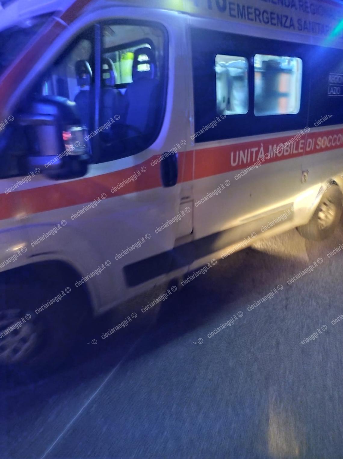 Uomo investito in via Napoli: carabinieri e 118 sul posto 