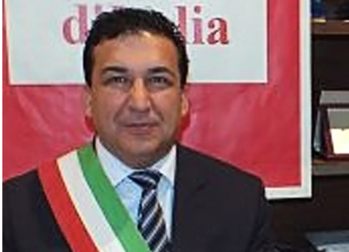 Bufera in Comune. Una mozione per sfiduciare Perciballi