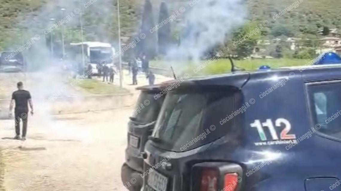 Bastoni e volti coperti. Rissa durante la partita del Tecchiena 