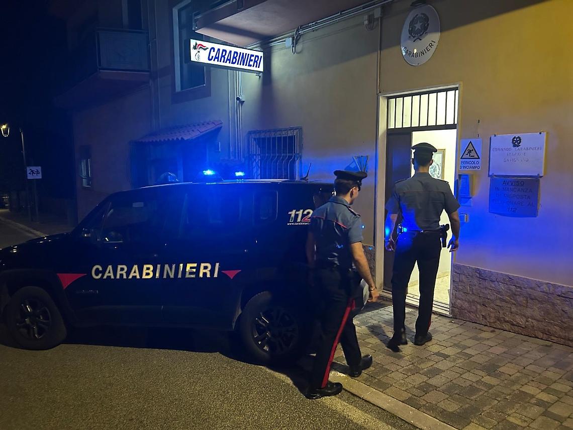 Sorpreso con cento grammi di cocaina in auto: arrestato un trentenne