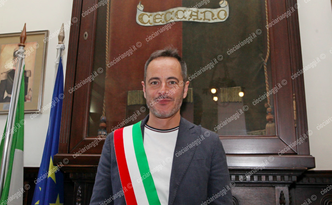 Andrea Querqui prepara il primo discorso da sindaco. Le reazioni degli sconfitti