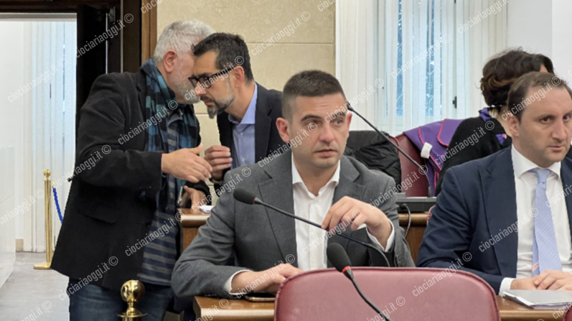 Rendiconto: le strategie di Forza Italia. E di Mastrangeli