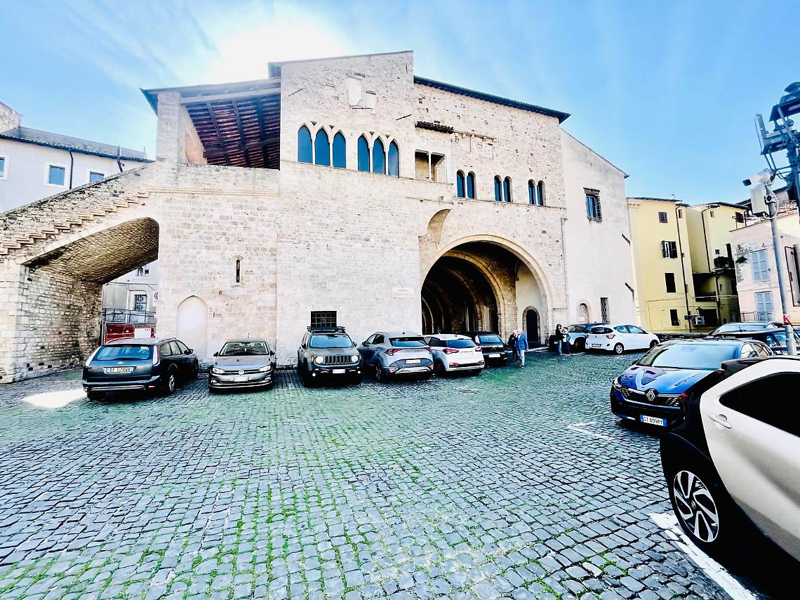 Farmacia comunaleNatalia ci riprova
