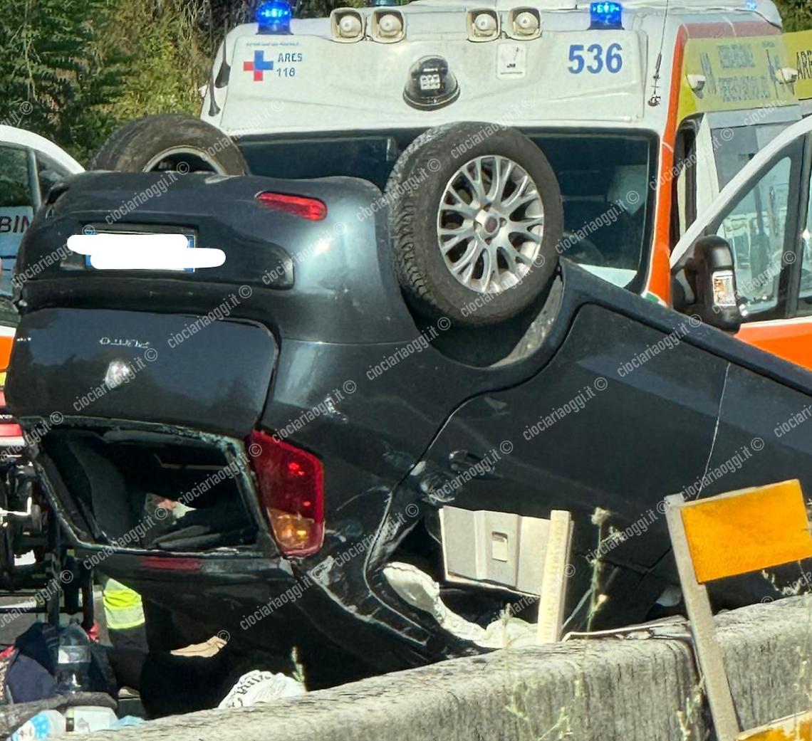 Incidente sulla superstrada Sora-Ferentino. Scontro tra auto e moto