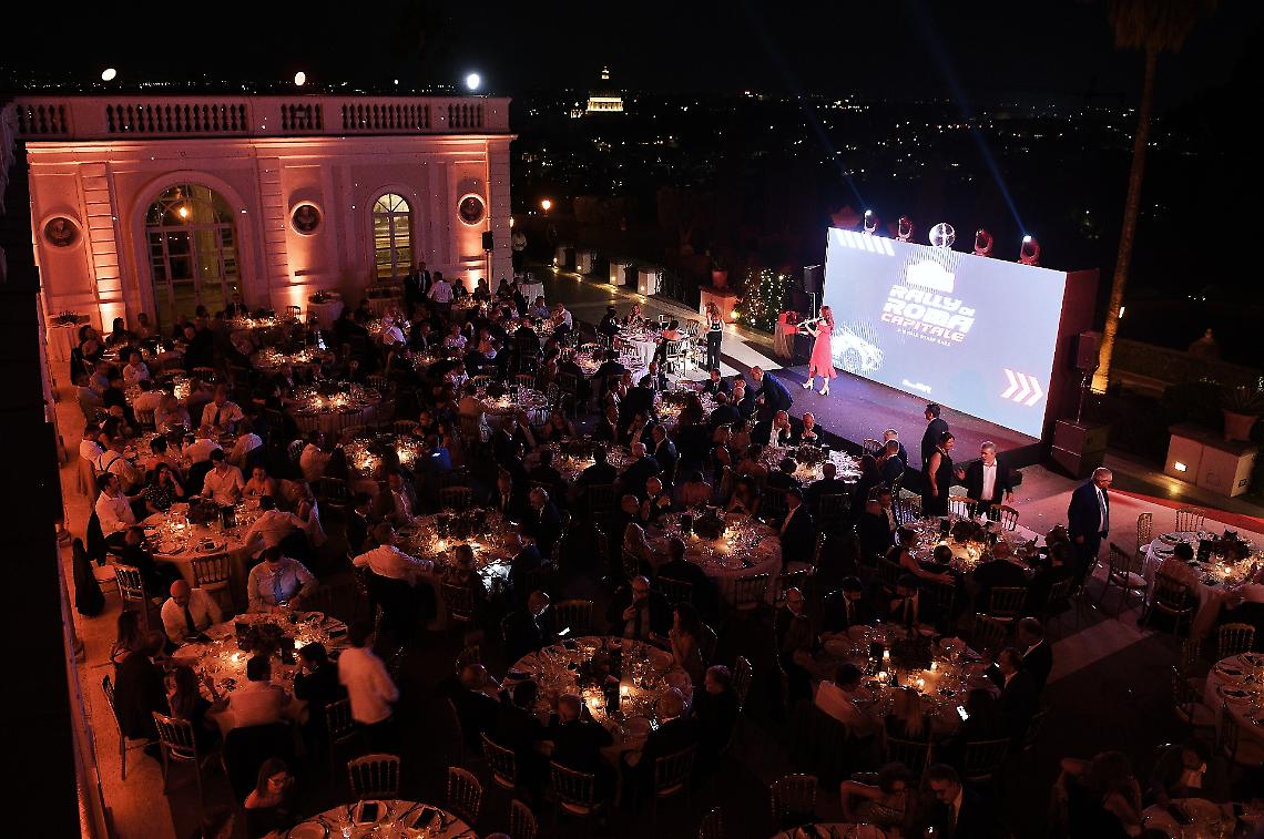 L’incantevole scenario di Villa Miani ha aperto il Rally di Roma Capitale 2025