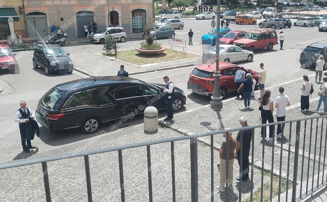 Il commosso addio ad Aldo De Filippis