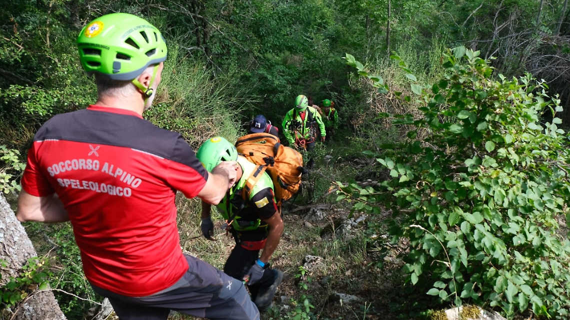 Cinque escursioniste disperse a Prato di Campoli: recuperate in sicurezza da soccorso alpino e vigili del fuoco