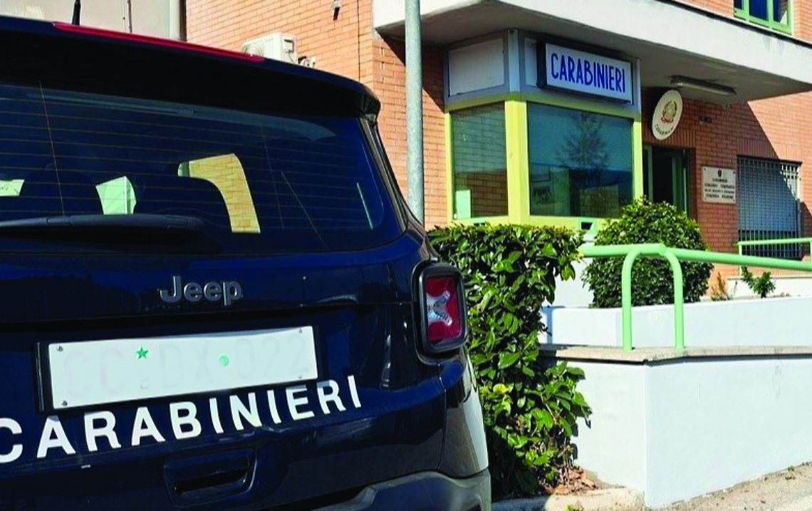Controlli stradali, multe e sequestro di droga: stretta dei carabinieri sulla movida