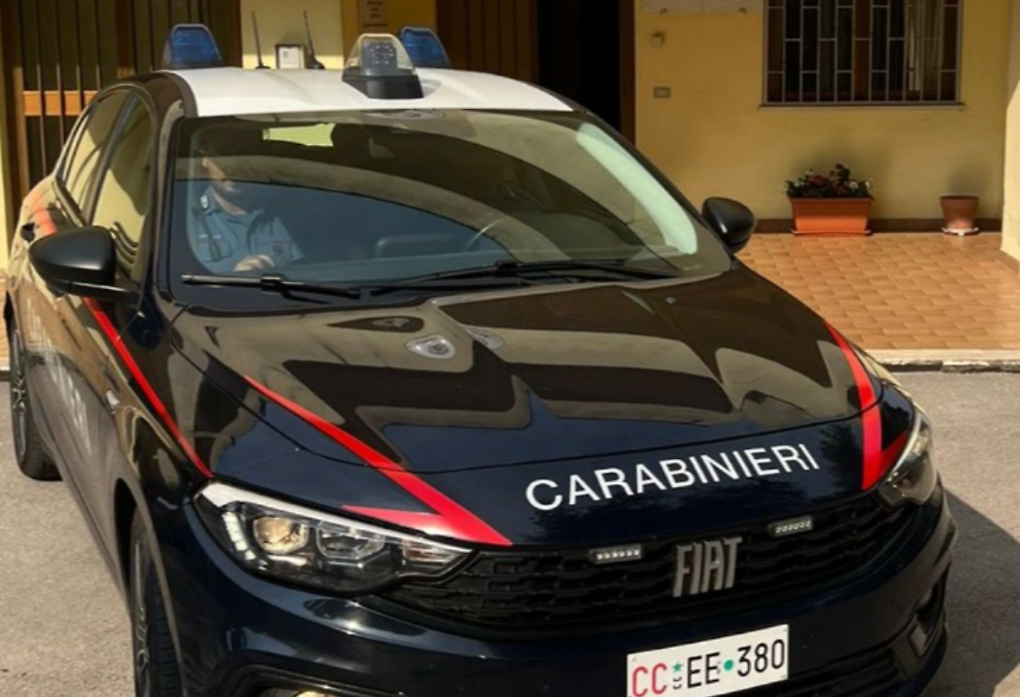 Si rifiuta di dare le generalità e fugge: arrestato per resistenza a pubblico ufficiale