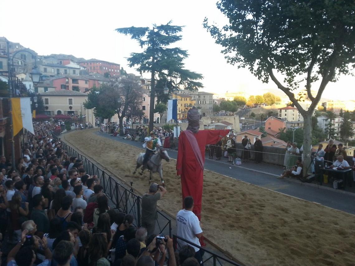 Maltempo, rischi per la sicurezza: rinviata la Giostra del Turco