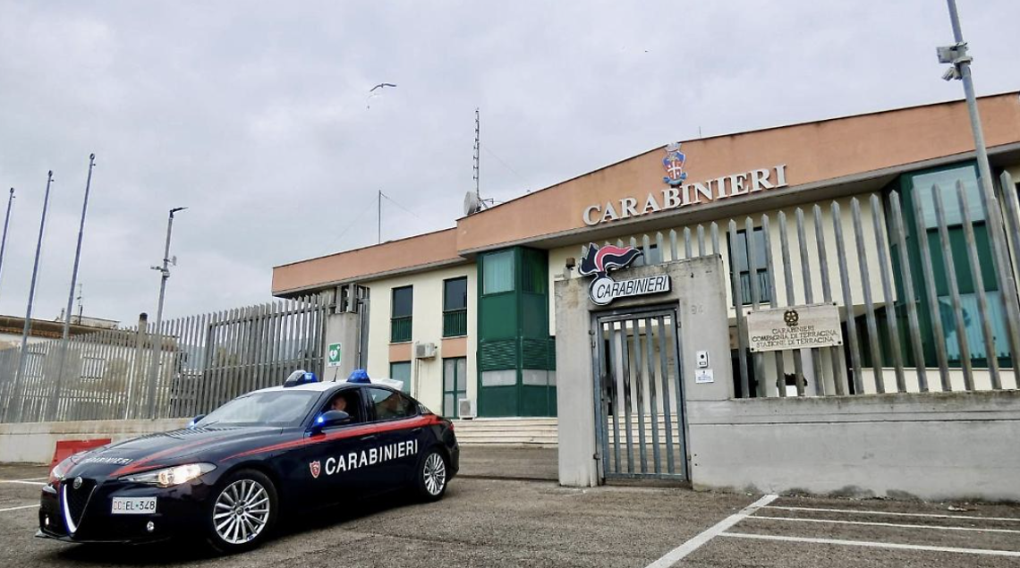 carabinieri terracina