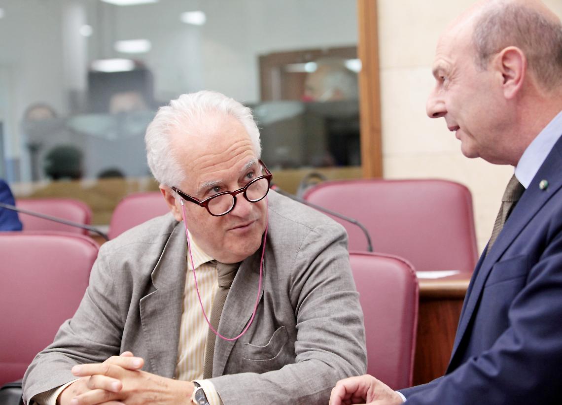 Coalizione ampia e “bipartisan”: asse trasversale pure nel 2027