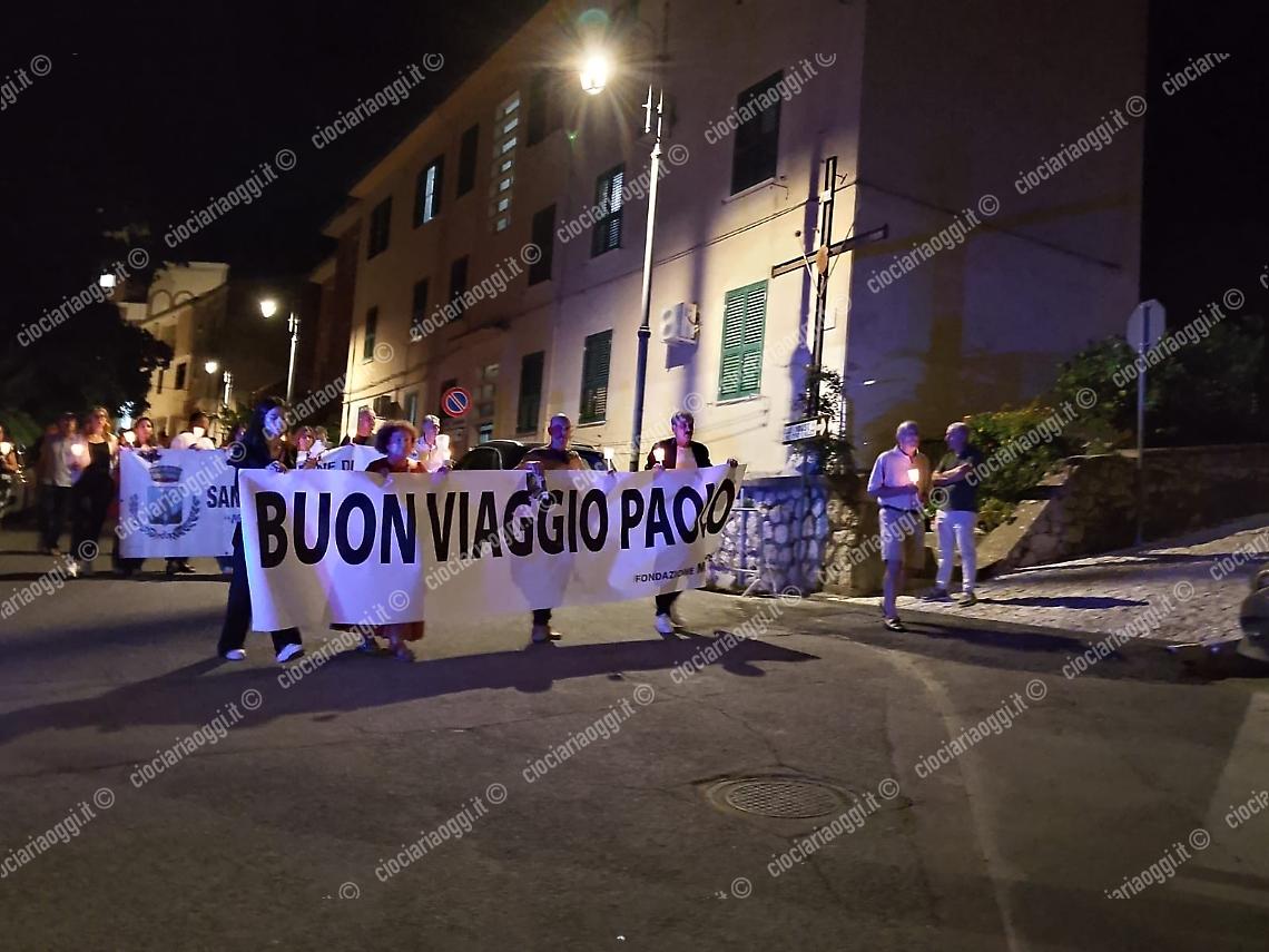 Una fiaccolata in ricordo di Paolo Mendico