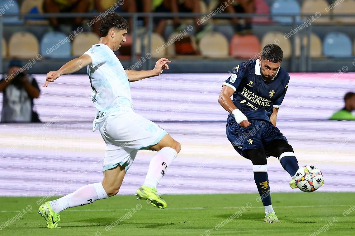 Pagelle Frosinone-Sudtirol: Ghedjemis pericoloso, Masciangelo entra male
