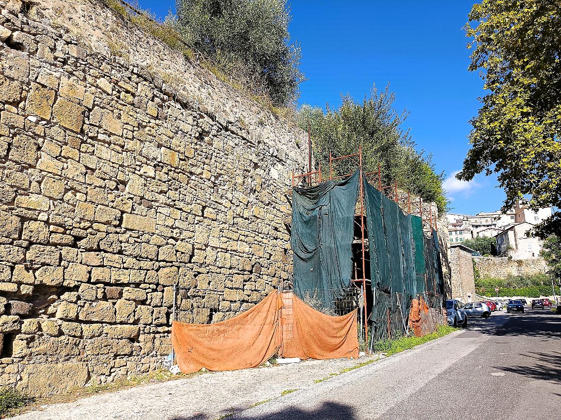 Un milione di euro per le mura ciclopiche