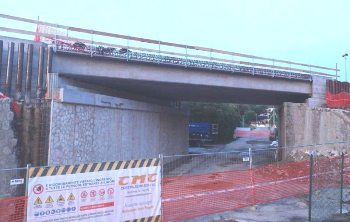 Prorogati per un mese i lavori al ponte sulla variante Casilina