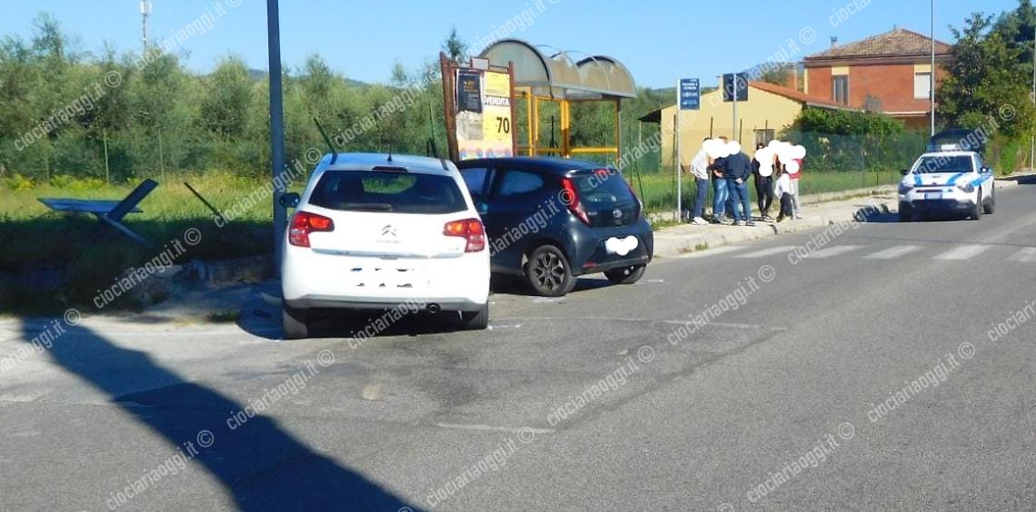 Incidente tra due auto: trasportati al Pronto Soccorso