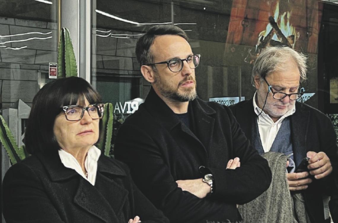 «Fuga continua dal confronto»