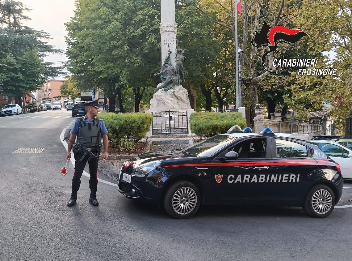 Estrae gasolio dal serbatoio di mezzi pesanti: arrestato un uomo di 46 anni
