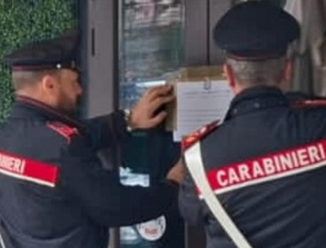 Chiuso un locale dopo una rissa: sospesa la vendita di cibo e bevande per 15 giorni 