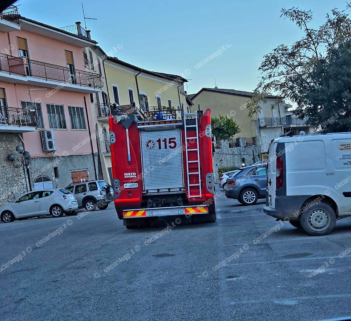 Giovane escursionista ferito in montagna. Soccorso Alpino sul posto