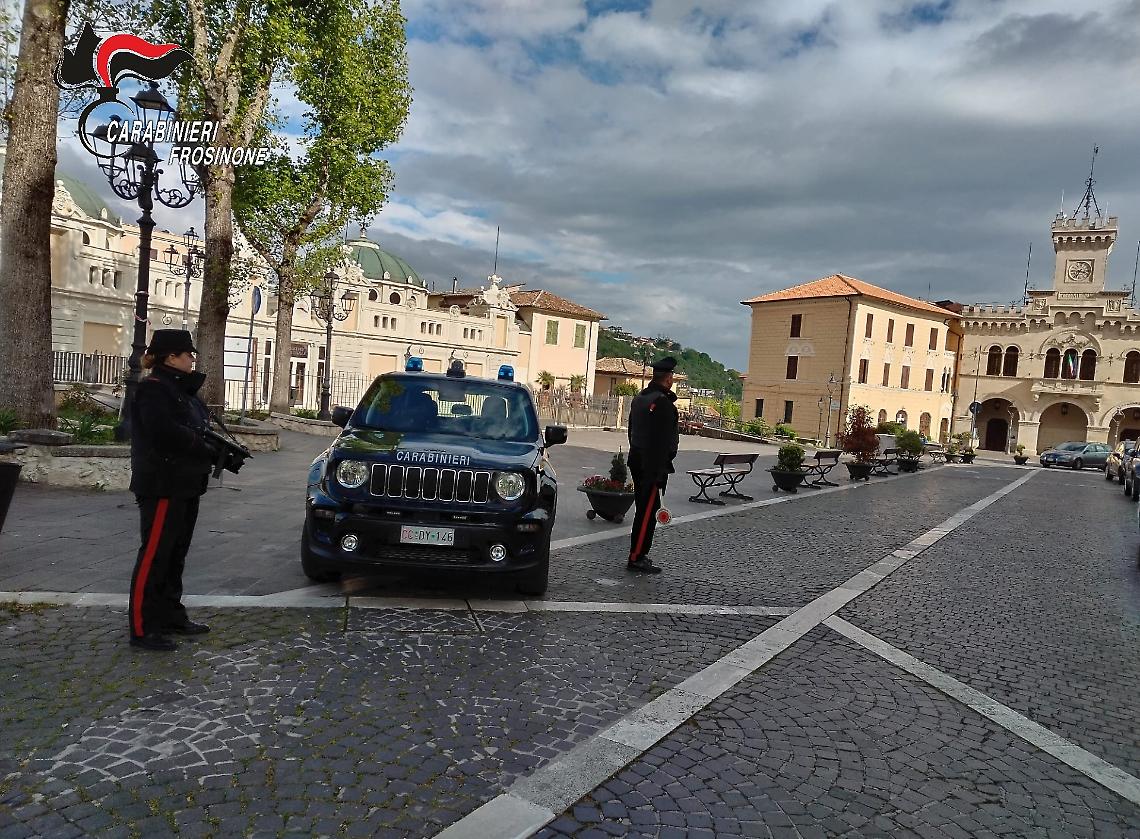 Viola il foglio di via obbligatorio: scattano i domiciliari per un uomo di 37 anni 