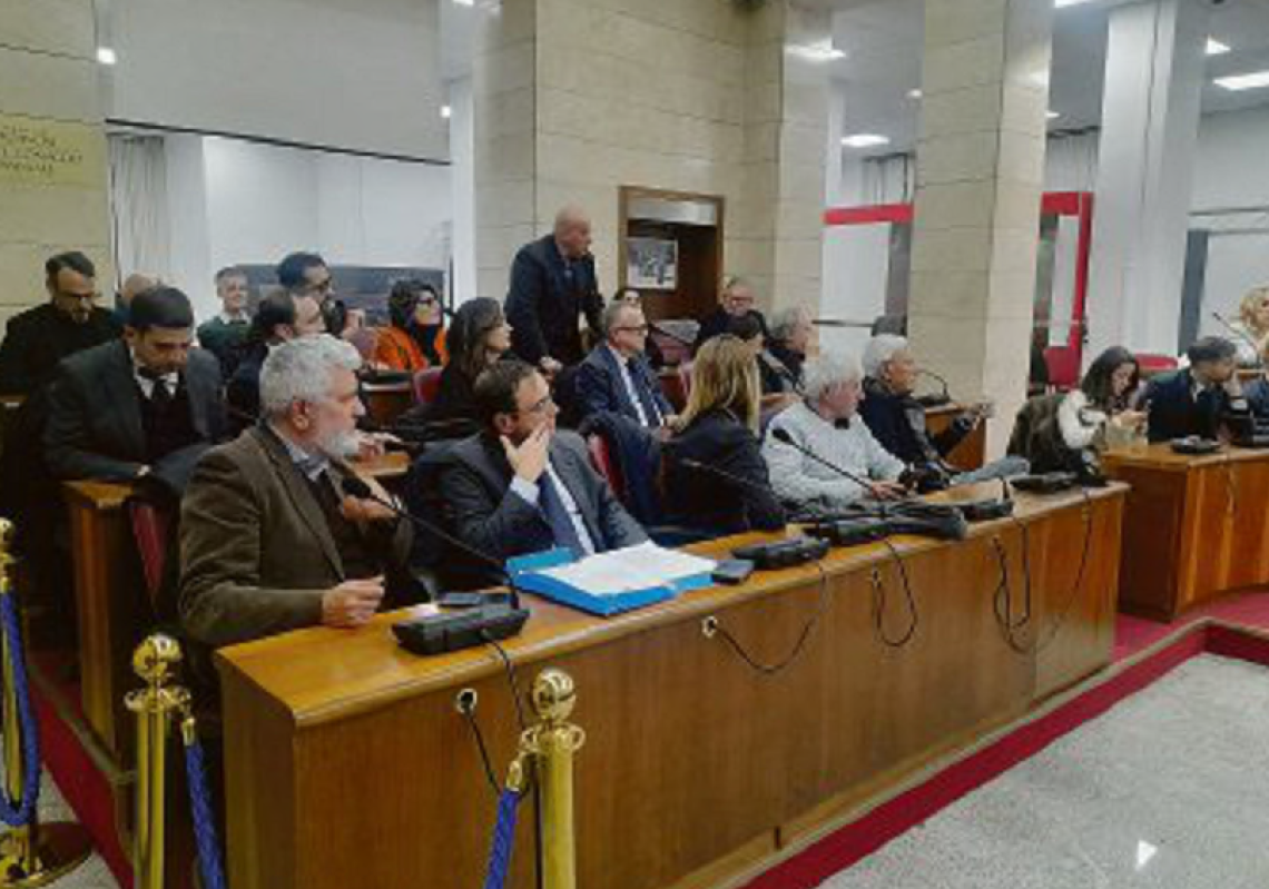 Comune, le leggi del caos 