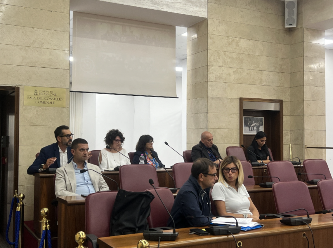 Numero legale, strategie diverse