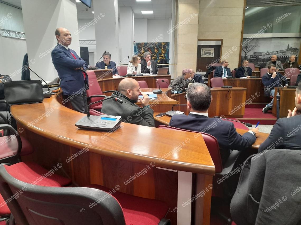 Maggioranza nel frullatore