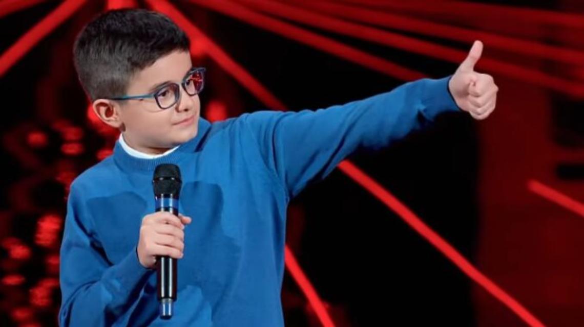 Francesco Halilaj conquista The Voice Kids! Grande successo per il bimbo di Sora 