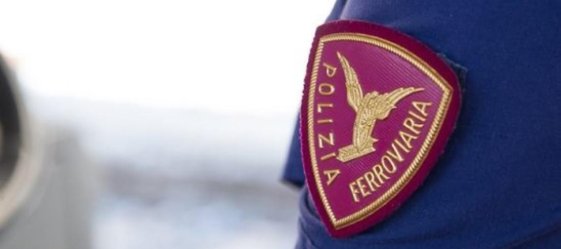 Sorpreso con alcune dosi di hashish: segnalato alla Prefettura 