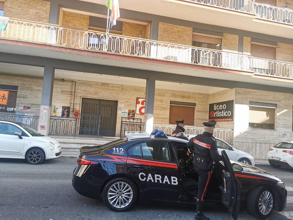 [VIDEO] Carabinieri contro il crimine: decine di auto setacciano il territorio. Blitz in corso