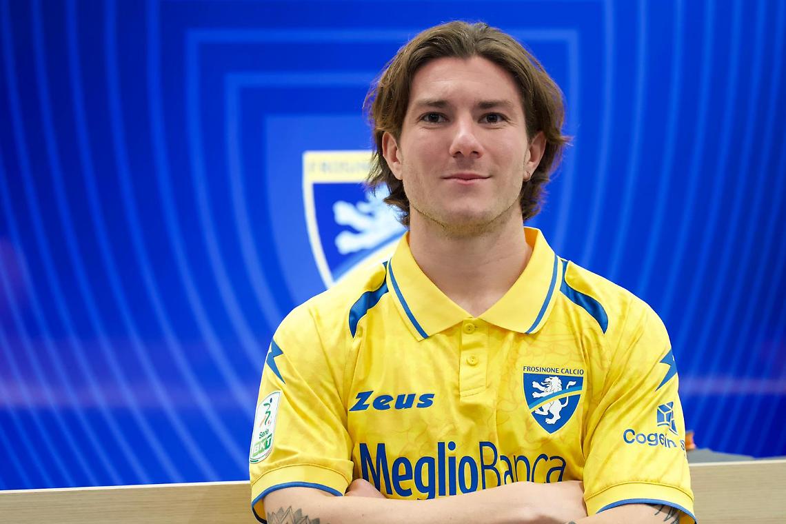 Il tennis, la chiamata di Alvini e il gol all'esordio. Il Frosinone scopre Fiori