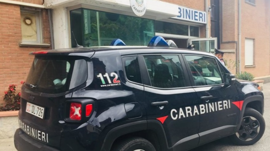 Trovato con hashish in una sala giochi: daspo urbano per un quindicenne